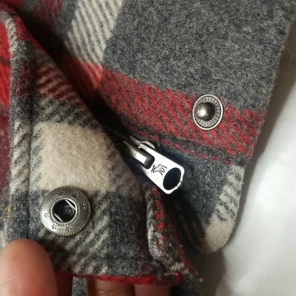 ABERCROMBIE RED GRAY PLAID COAT JACKET GIRLS XL WOOL JACKET HOODED - Picture 8 of 16